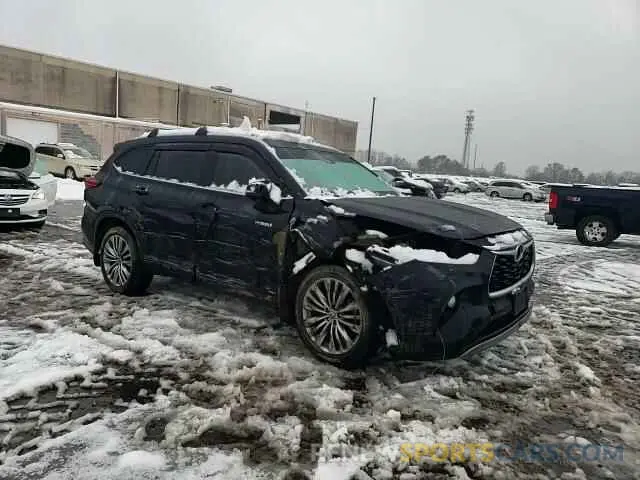 12 fotografías del automóvil dañado 5TDEBRCH6MS024781 TOYOTA HIGHLANDER 2021
