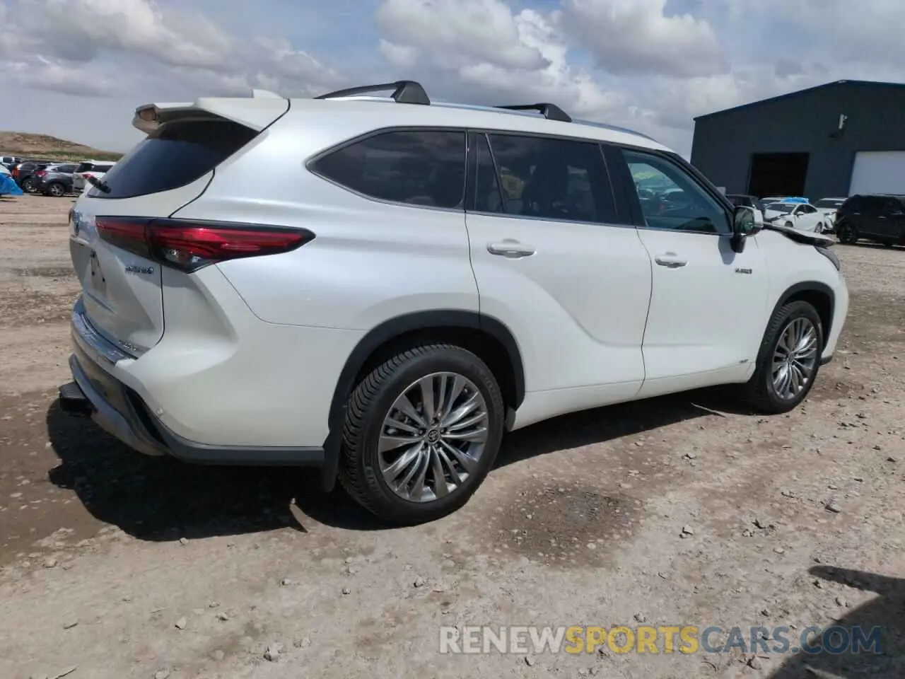 3 fotografías del automóvil dañado 5TDEBRCH8MS042327 TOYOTA HIGHLANDER 2021