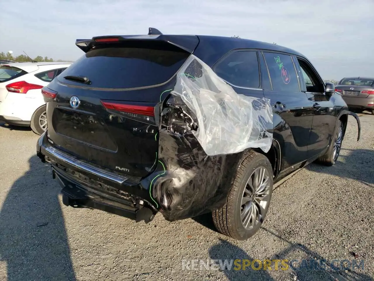 4 fotografías del automóvil dañado 5TDEBRCHXMS047819 TOYOTA HIGHLANDER 2021