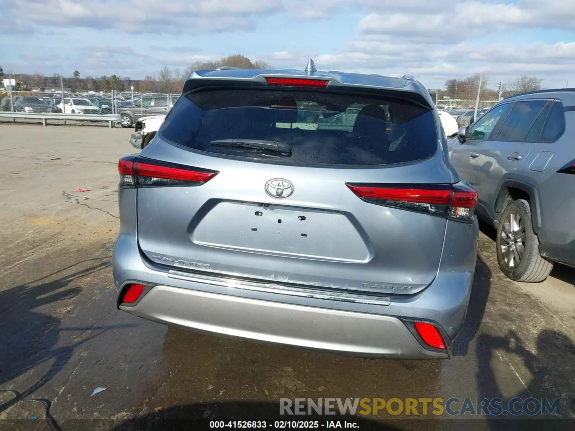 16 fotografías del automóvil dañado 5TDFZRAH2MS041693 TOYOTA HIGHLANDER 2021