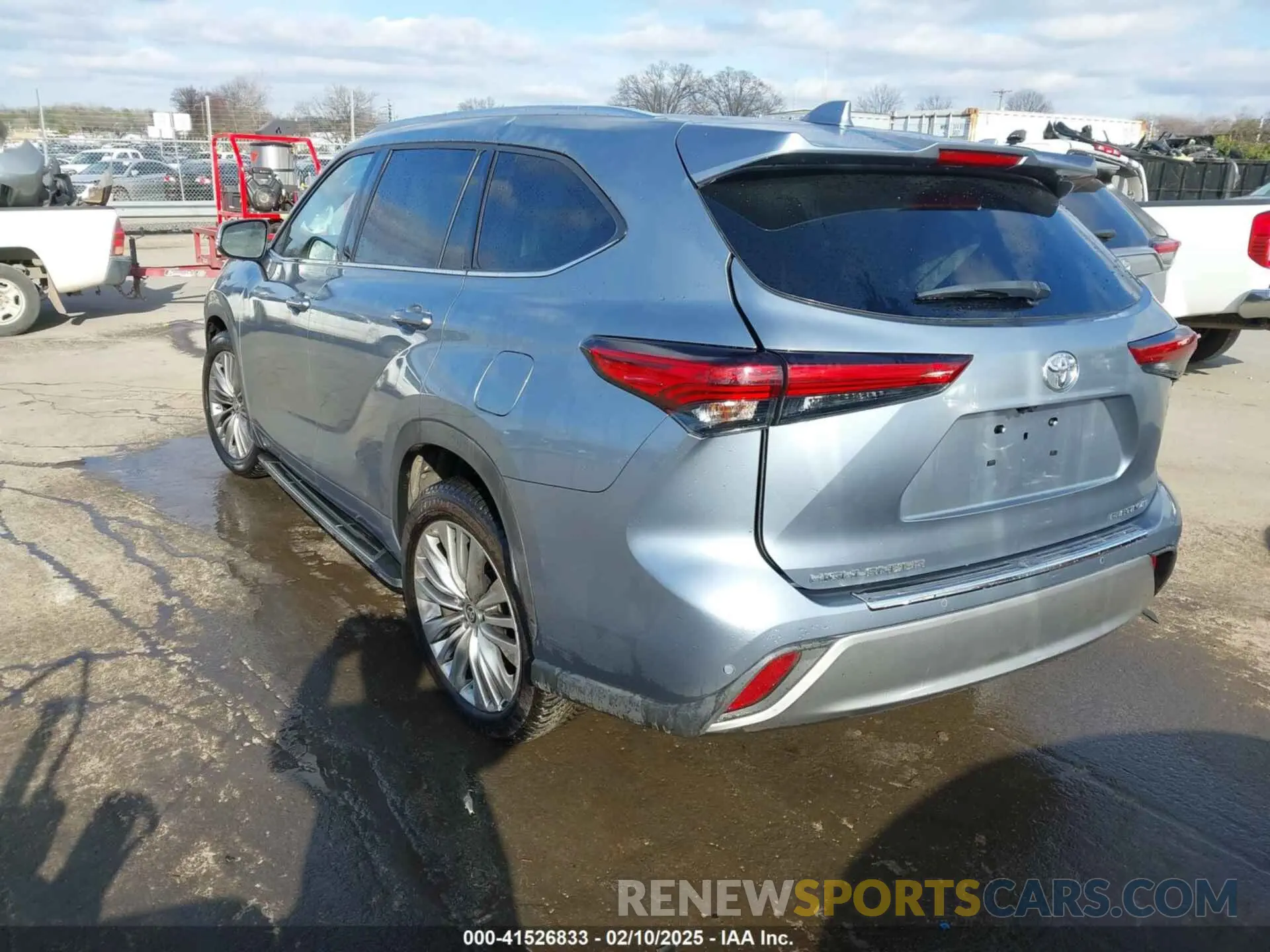 3 fotografías del automóvil dañado 5TDFZRAH2MS041693 TOYOTA HIGHLANDER 2021