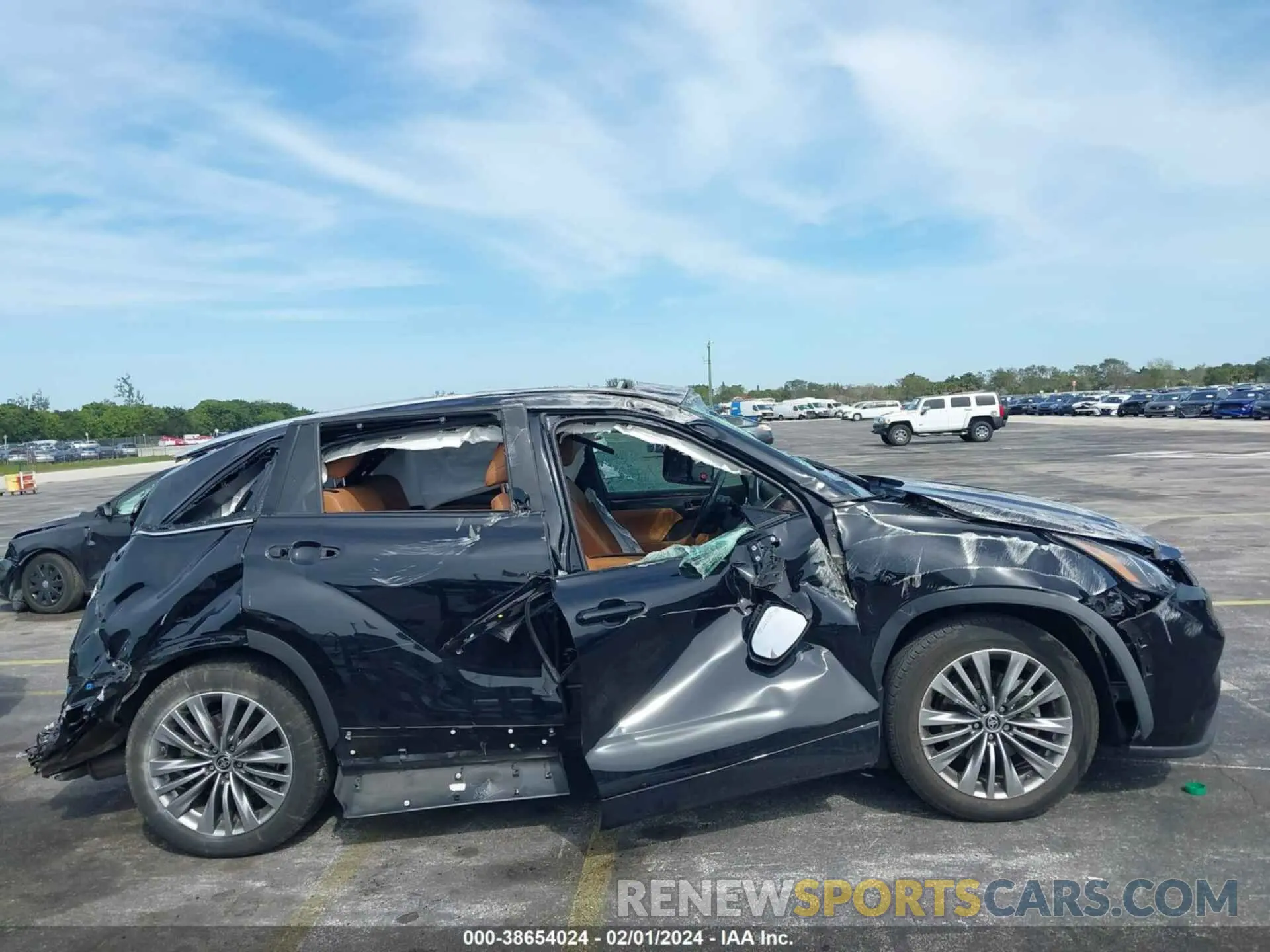 12 fotografías del automóvil dañado 5TDFZRAH6MS036030 TOYOTA HIGHLANDER 2021
