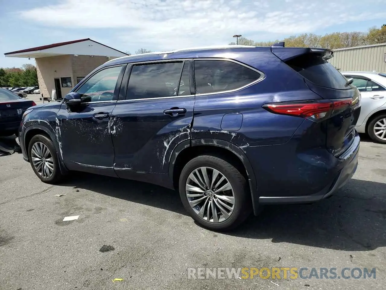 2 fotografías del automóvil dañado 5TDFZRBH1MS143906 TOYOTA HIGHLANDER 2021