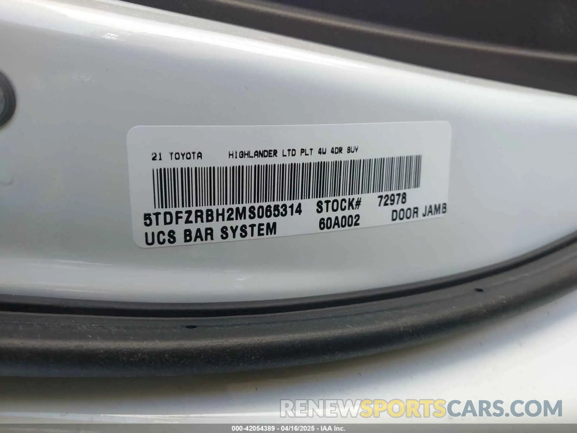 9 fotografías del automóvil dañado 5TDFZRBH2MS065314 TOYOTA HIGHLANDER 2021