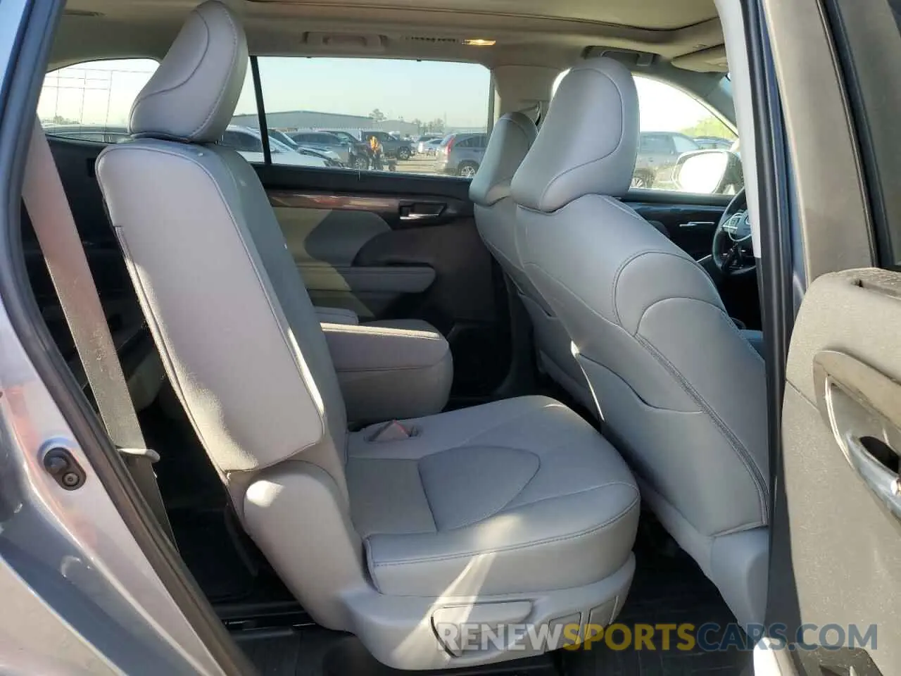 11 fotografías del automóvil dañado 5TDFZRBH2MS146295 TOYOTA HIGHLANDER 2021