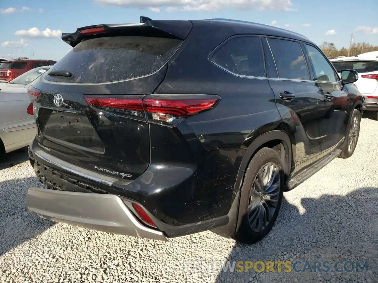 4 fotografías del automóvil dañado 5TDFZRBH4MS121785 TOYOTA HIGHLANDER 2021