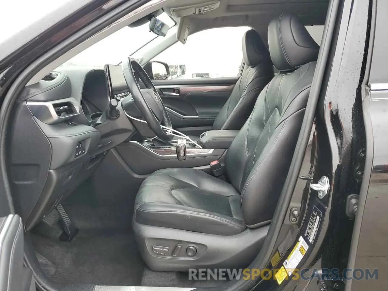 7 fotografías del automóvil dañado 5TDFZRBH7MS104401 TOYOTA HIGHLANDER 2021