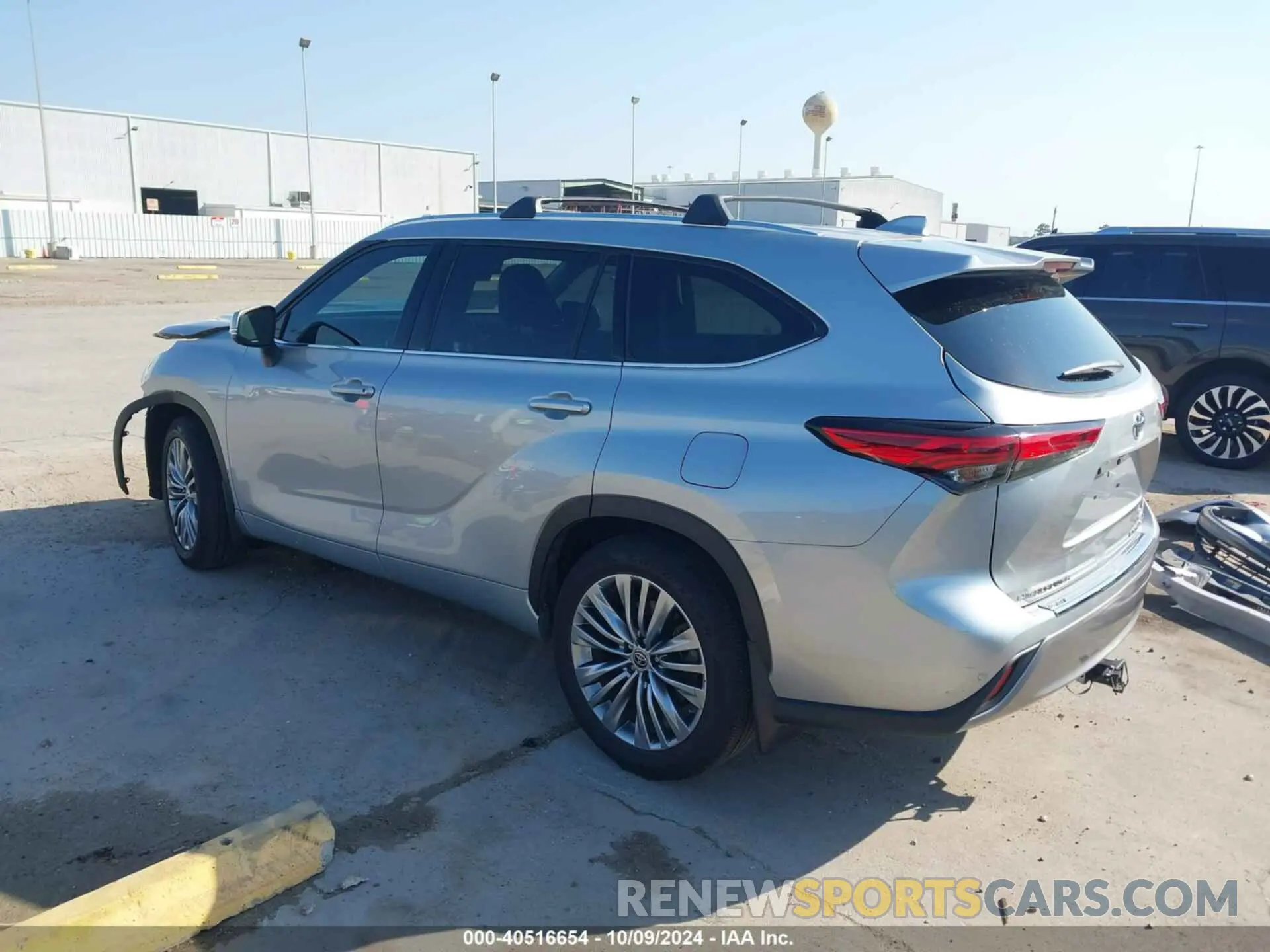 3 fotografías del automóvil dañado 5TDFZRBH9MS159030 TOYOTA HIGHLANDER 2021
