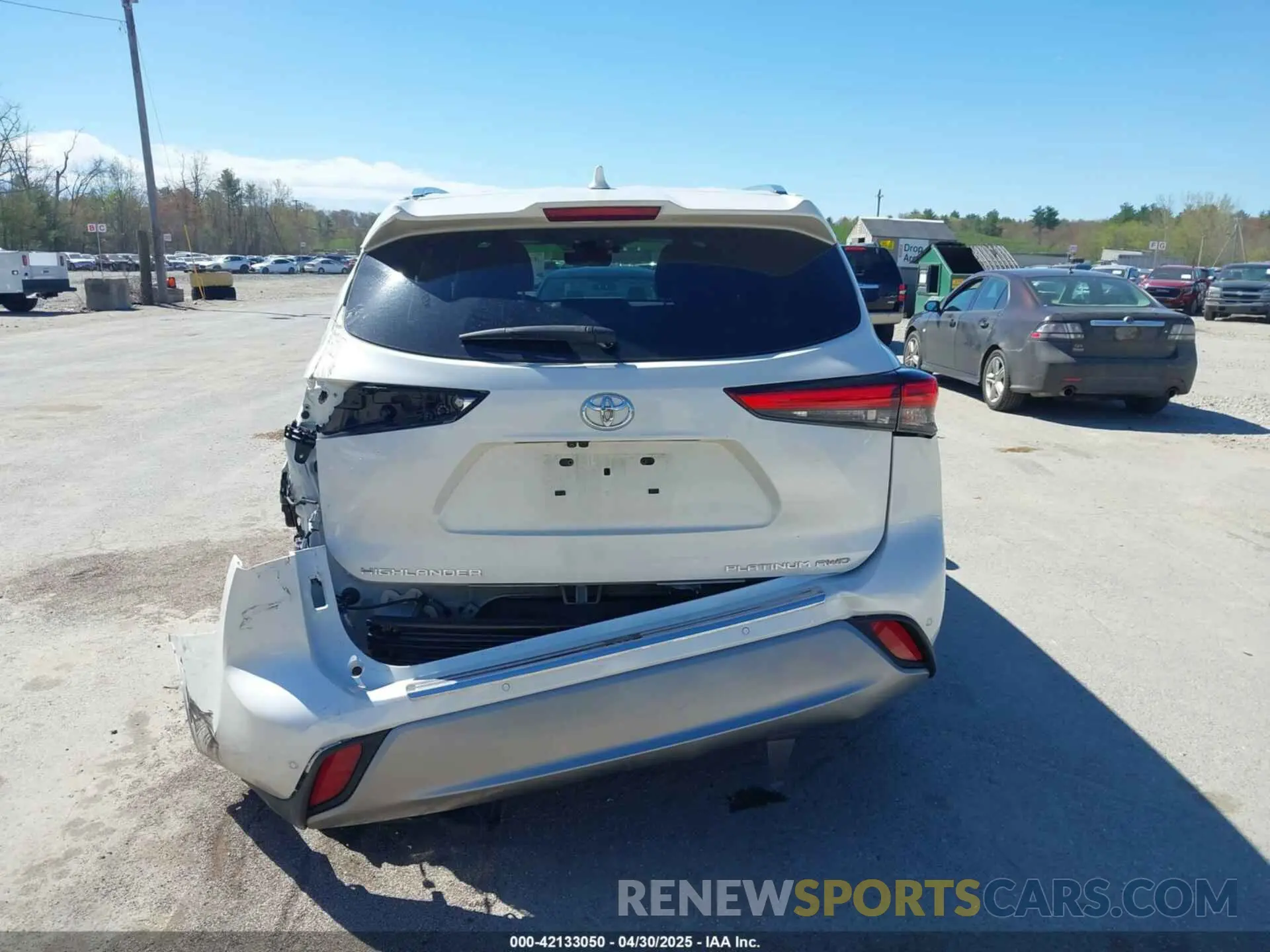 16 fotografías del automóvil dañado 5TDFZRBHXMS080062 TOYOTA HIGHLANDER 2021