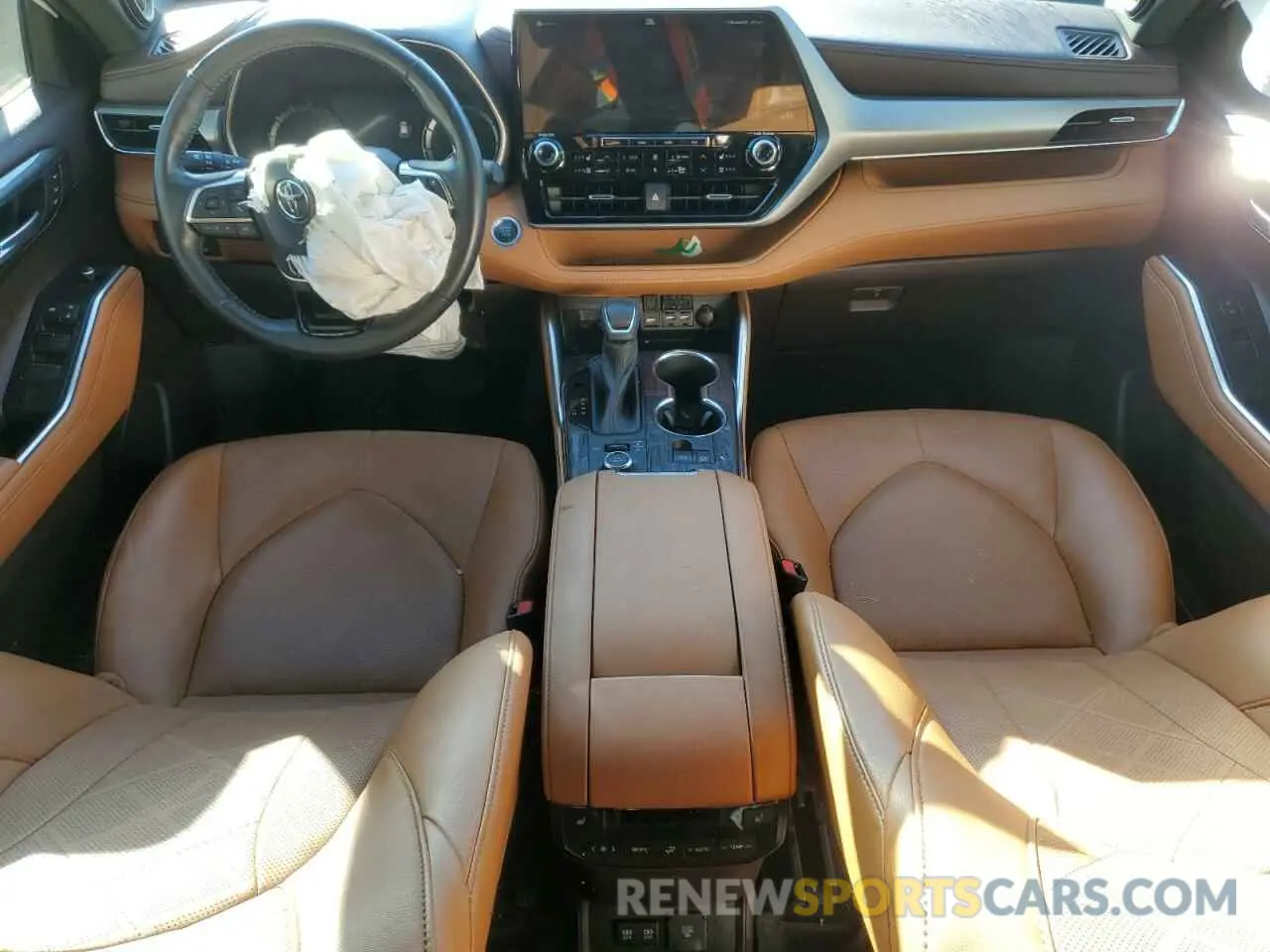 8 fotografías del automóvil dañado 5TDFZRBHXMS097931 TOYOTA HIGHLANDER 2021