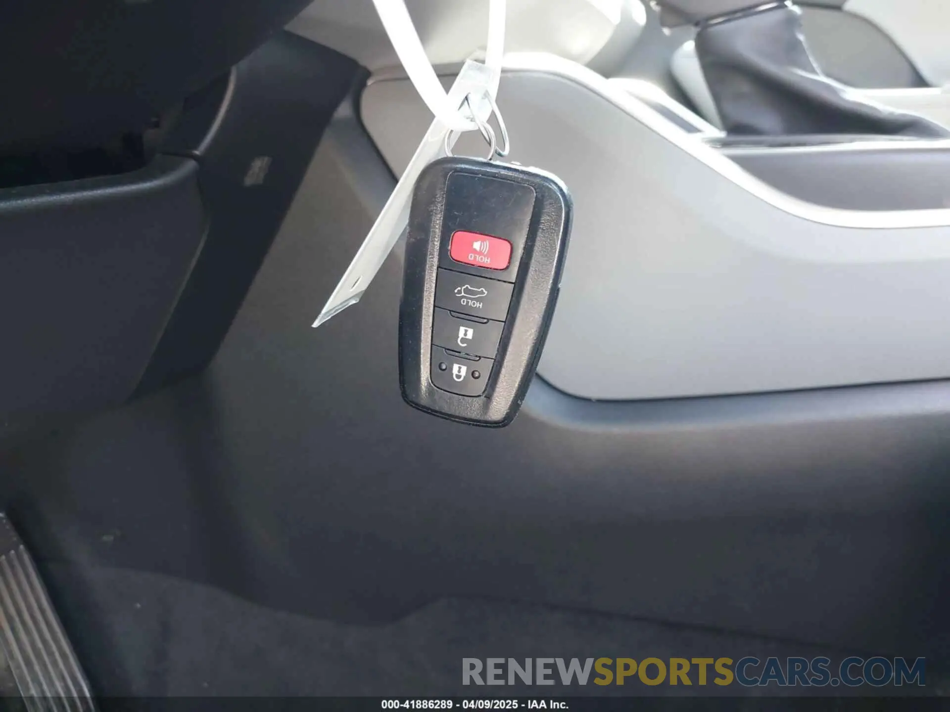 11 fotografías del automóvil dañado 5TDGARAH0MS011040 TOYOTA HIGHLANDER 2021