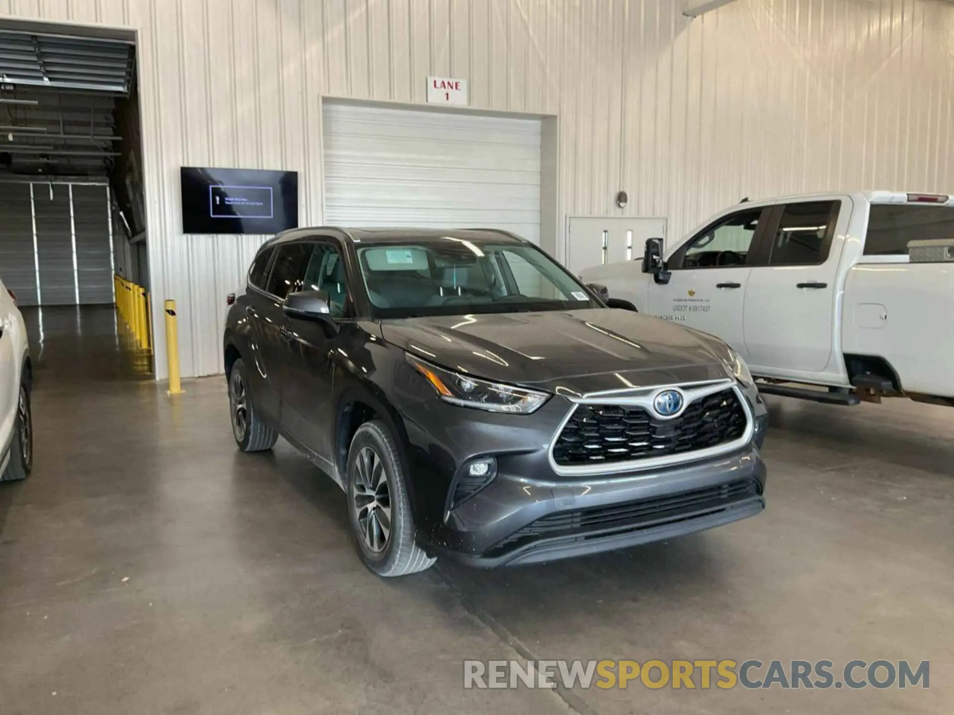 10 fotografías del automóvil dañado 5TDGARAH2MS506372 TOYOTA HIGHLANDER 2021