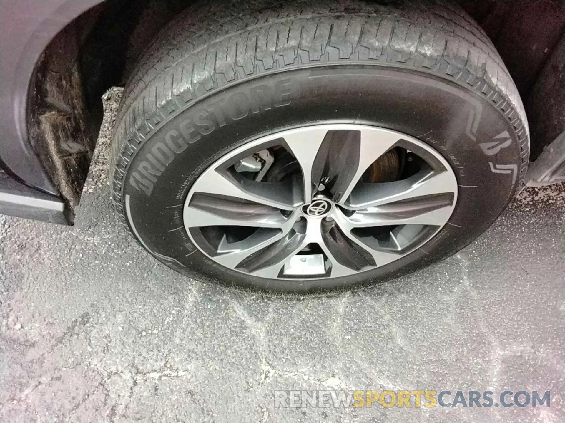 11 fotografías del automóvil dañado 5TDGARAH4MS010568 TOYOTA HIGHLANDER 2021
