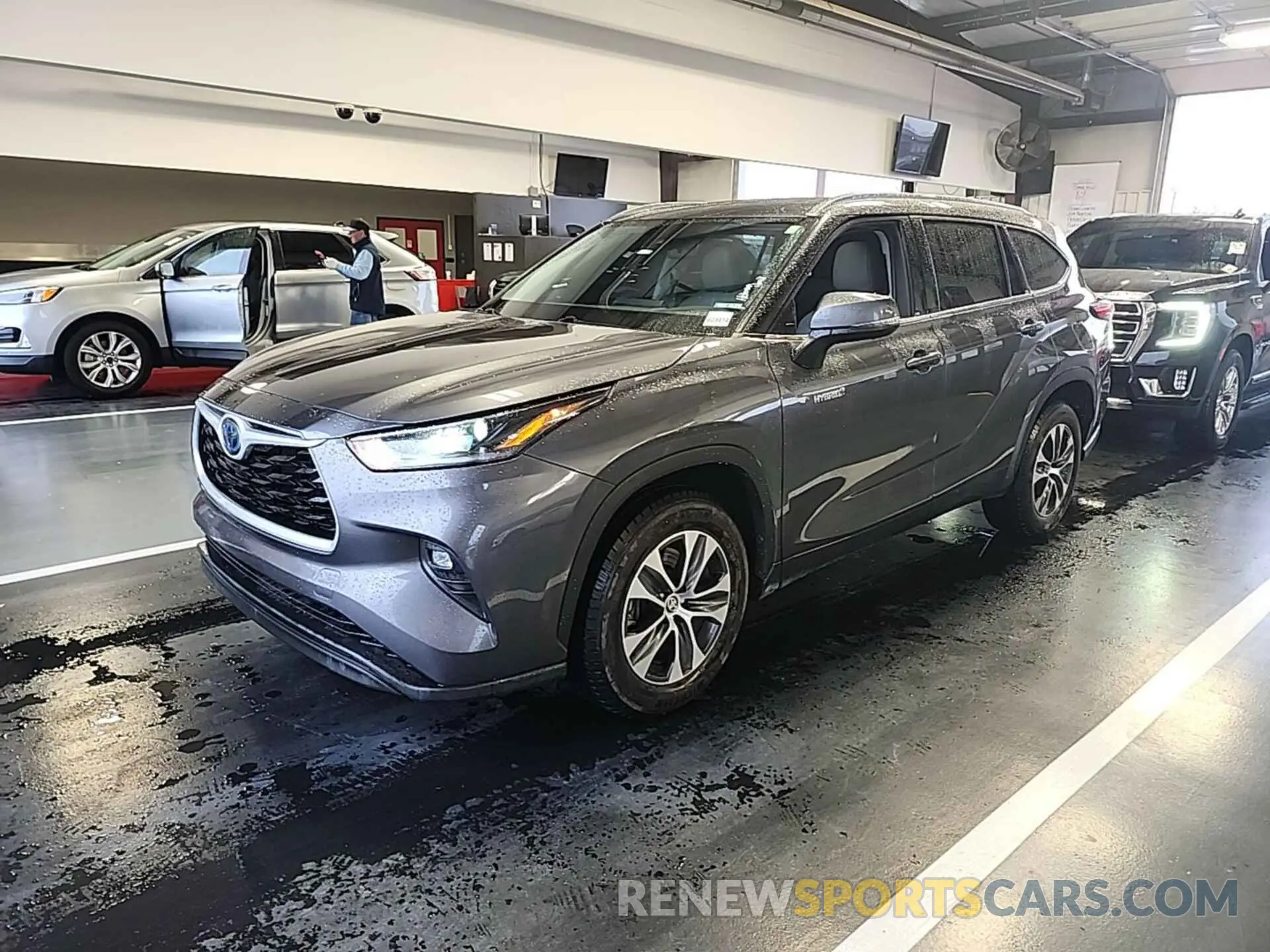 12 fotografías del automóvil dañado 5TDGARAH4MS506390 TOYOTA HIGHLANDER 2021