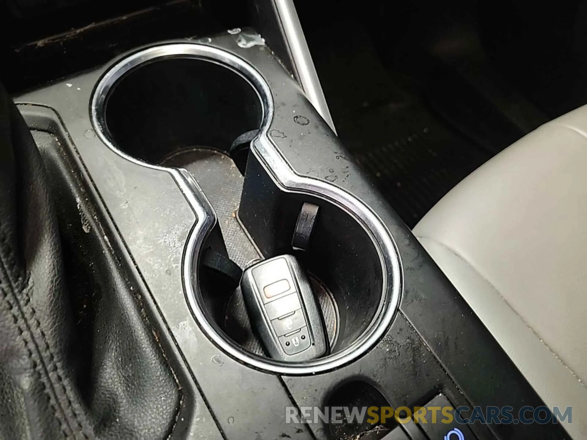 24 fotografías del automóvil dañado 5TDGARAH4MS506390 TOYOTA HIGHLANDER 2021