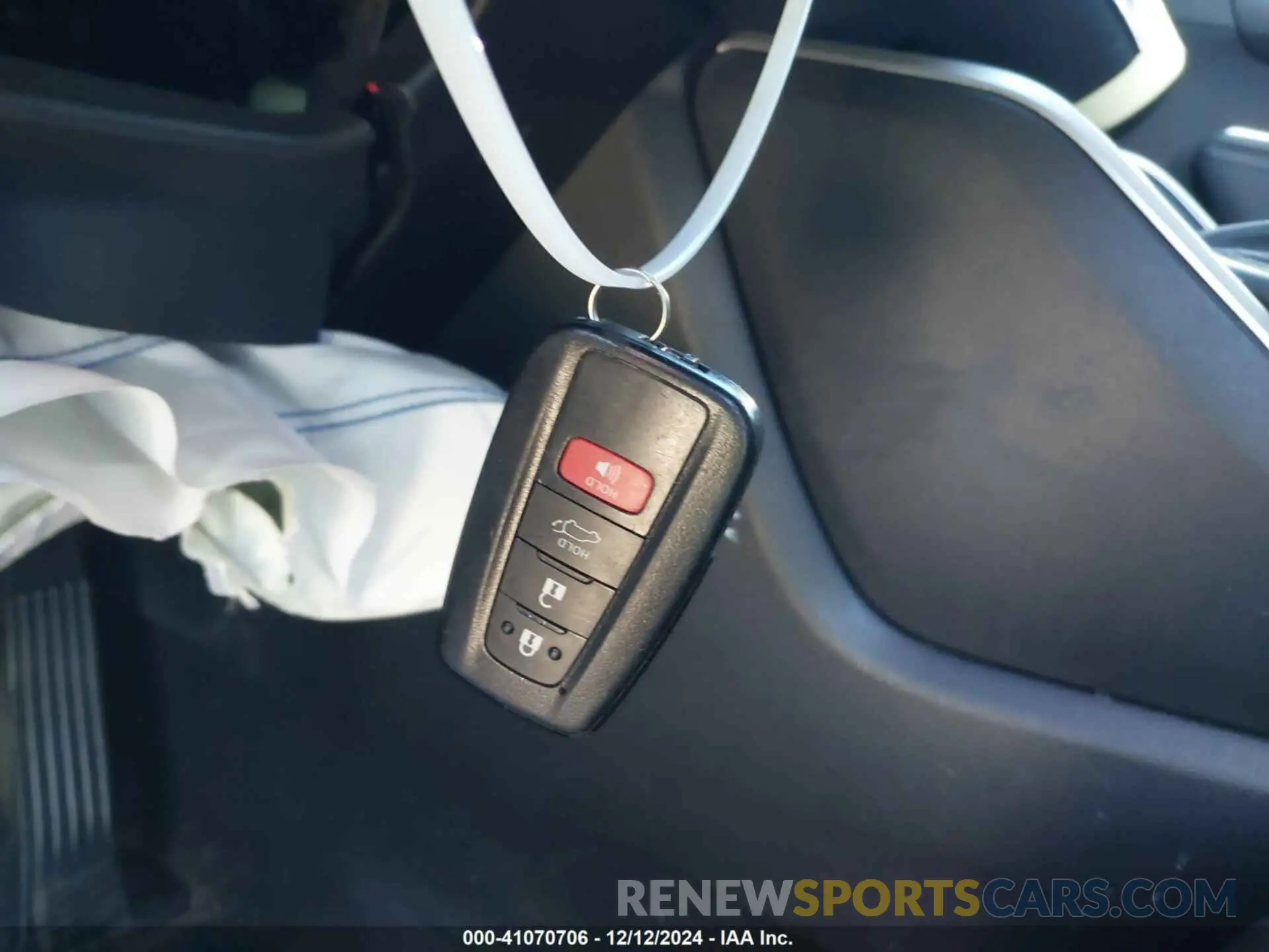 11 fotografías del automóvil dañado 5TDGARAH5MS503725 TOYOTA HIGHLANDER 2021
