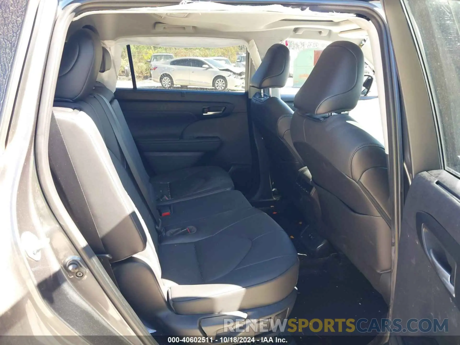 8 fotografías del automóvil dañado 5TDGARAHXMS503476 TOYOTA HIGHLANDER 2021