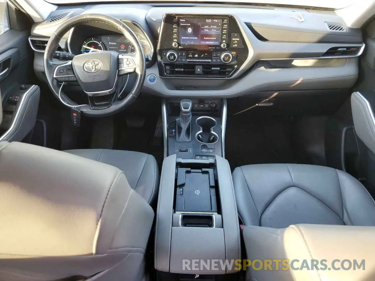 8 fotografías del automóvil dañado 5TDGBRCH0MS527540 TOYOTA HIGHLANDER 2021