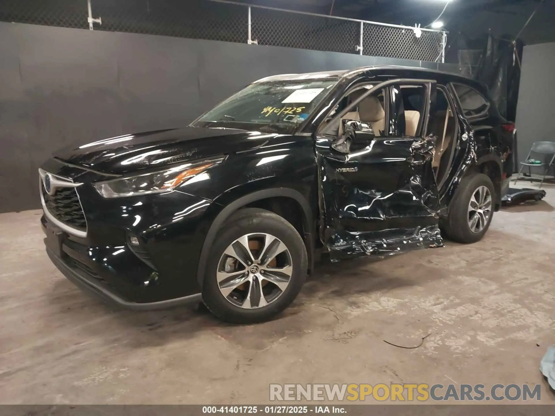 2 fotografías del automóvil dañado 5TDGBRCH0MS530583 TOYOTA HIGHLANDER 2021