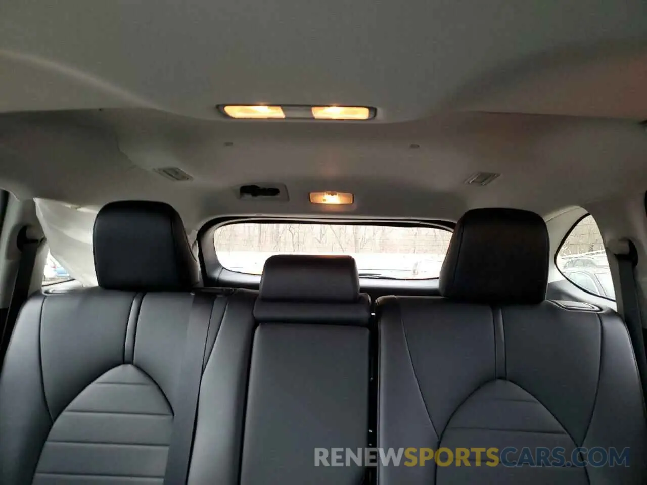 10 fotografías del automóvil dañado 5TDGBRCH3MS530142 TOYOTA HIGHLANDER 2021