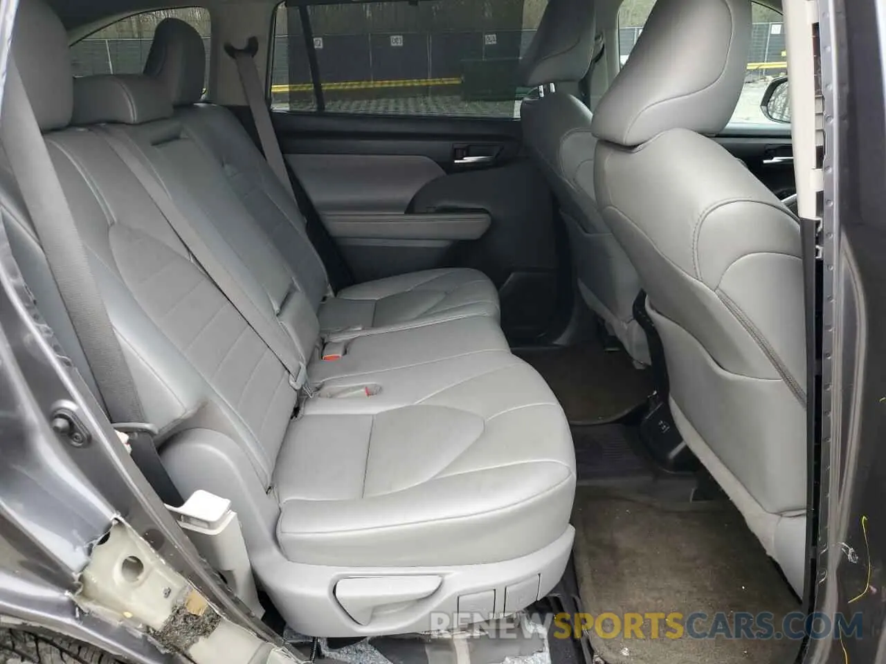 11 fotografías del automóvil dañado 5TDGBRCH3MS530576 TOYOTA HIGHLANDER 2021