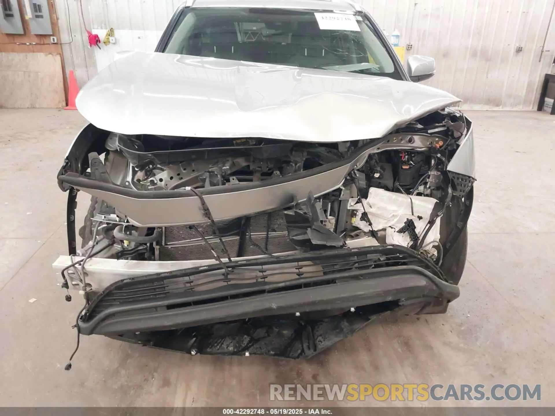 6 fotografías del automóvil dañado 5TDGBRCH4MS060638 TOYOTA HIGHLANDER 2021