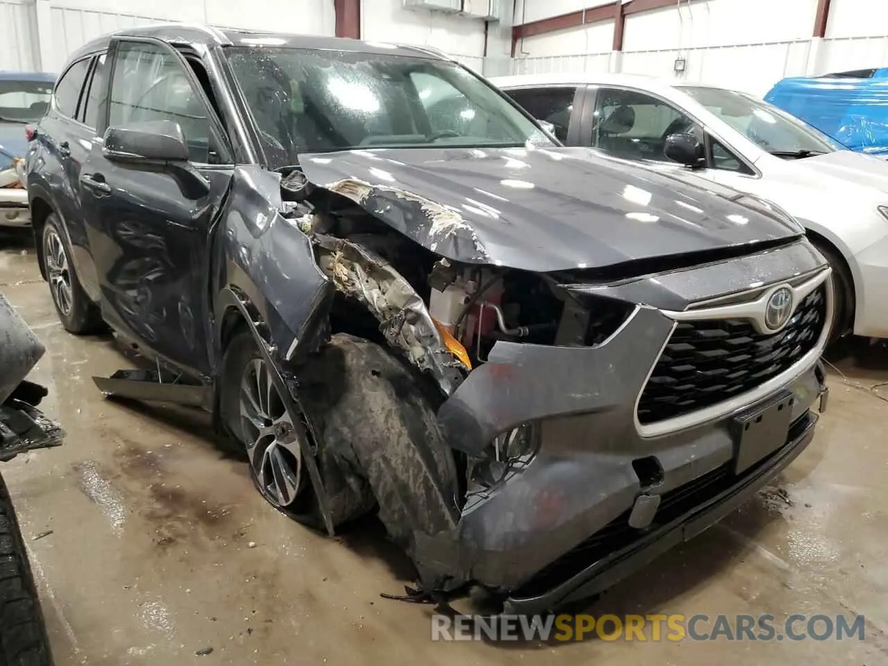 4 fotografías del automóvil dañado 5TDGBRCH5MS514749 TOYOTA HIGHLANDER 2021