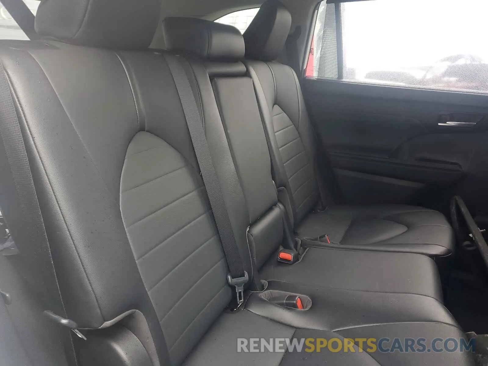 6 fotografías del automóvil dañado 5TDGBRCH9MS051918 TOYOTA HIGHLANDER 2021