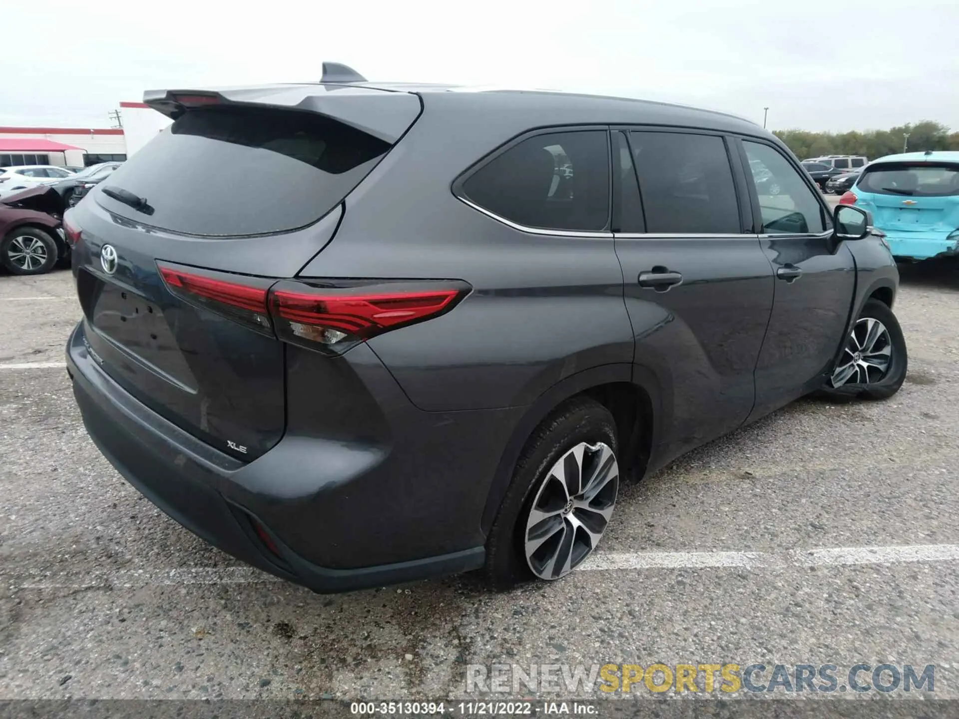 4 fotografías del automóvil dañado 5TDGZRAH0MS516021 TOYOTA HIGHLANDER 2021