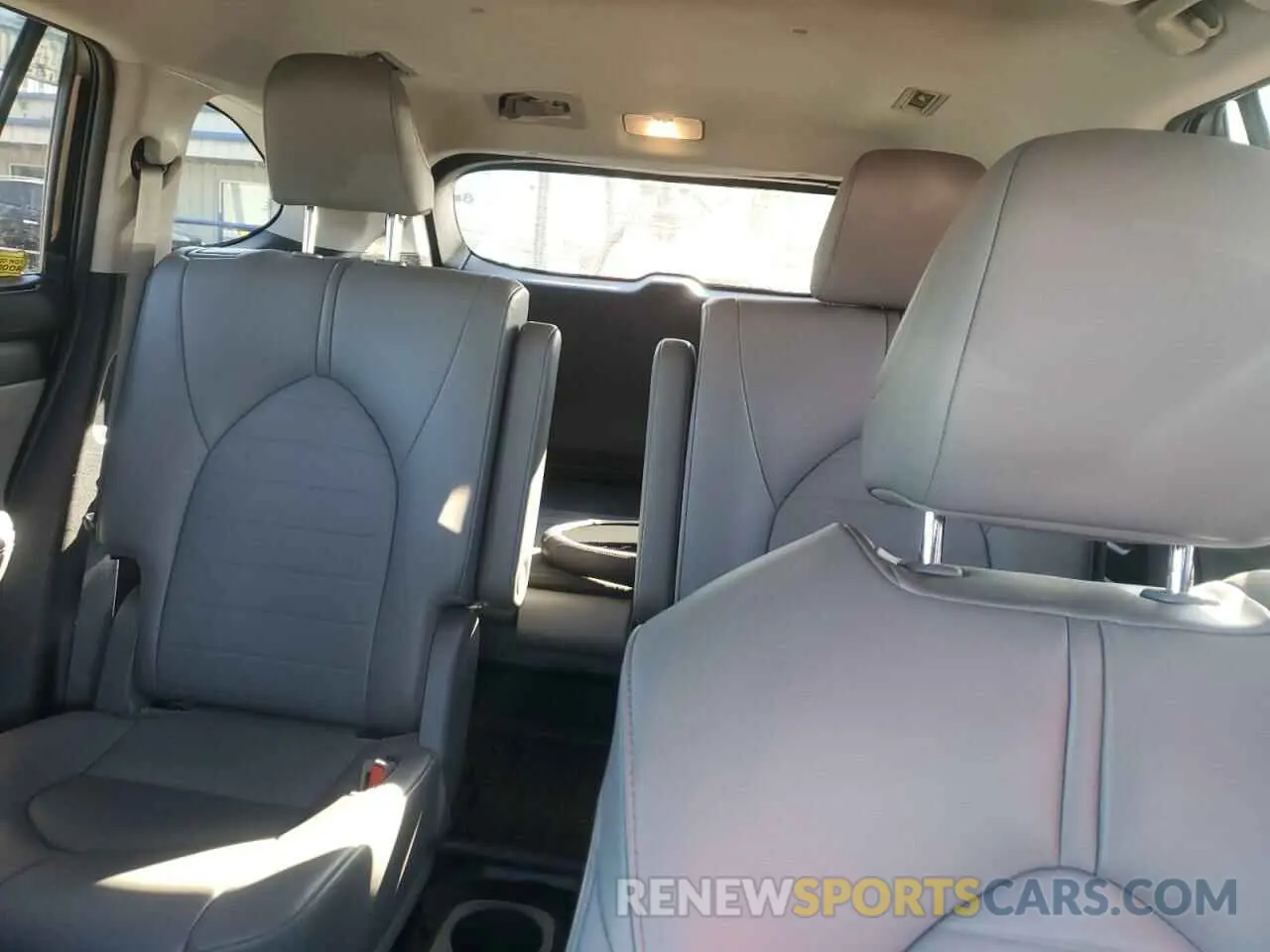 10 fotografías del automóvil dañado 5TDGZRAH2MS075198 TOYOTA HIGHLANDER 2021