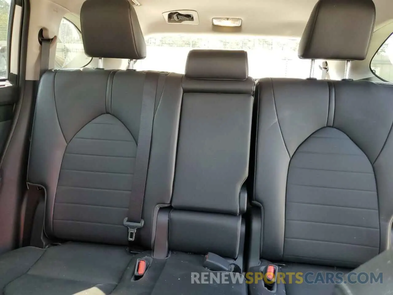 10 fotografías del automóvil dañado 5TDGZRAH2MS526288 TOYOTA HIGHLANDER 2021
