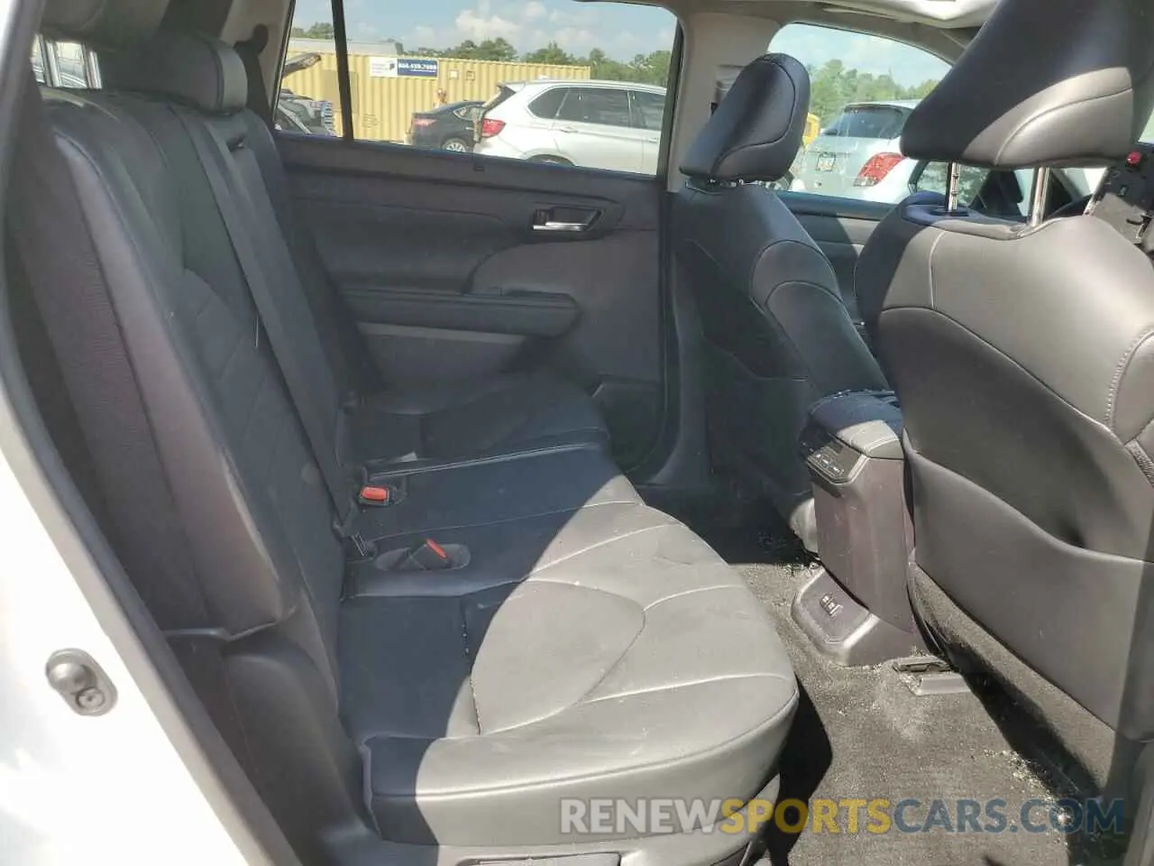 11 fotografías del automóvil dañado 5TDGZRAH2MS526288 TOYOTA HIGHLANDER 2021