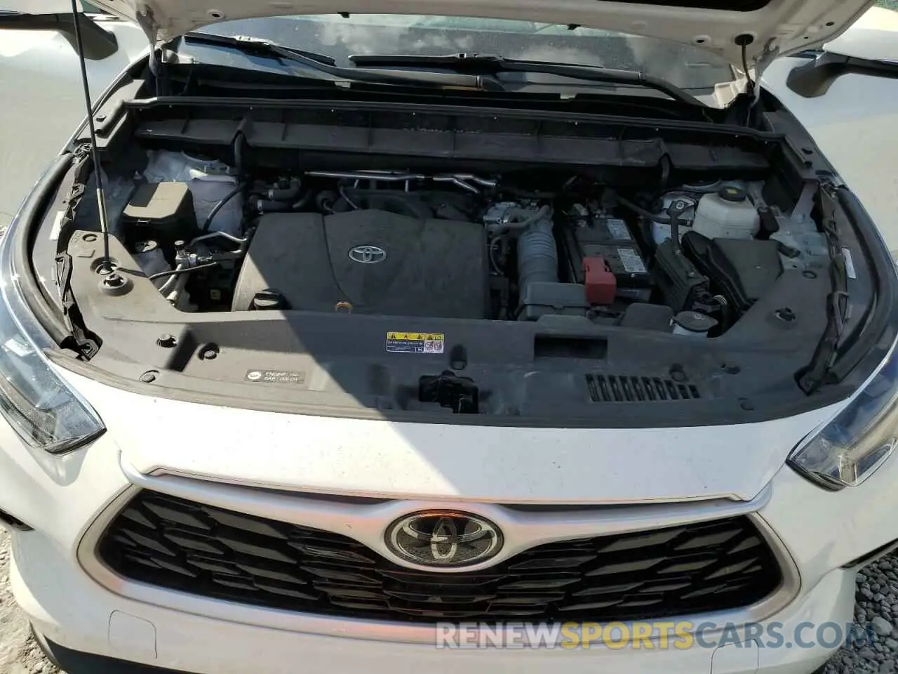 12 fotografías del automóvil dañado 5TDGZRAH2MS526288 TOYOTA HIGHLANDER 2021