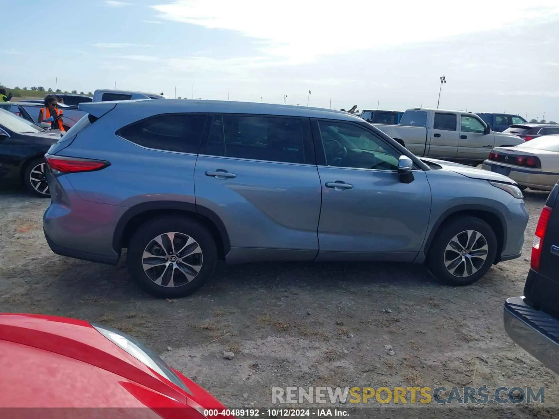 13 fotografías del automóvil dañado 5TDGZRAH4MS036323 TOYOTA HIGHLANDER 2021