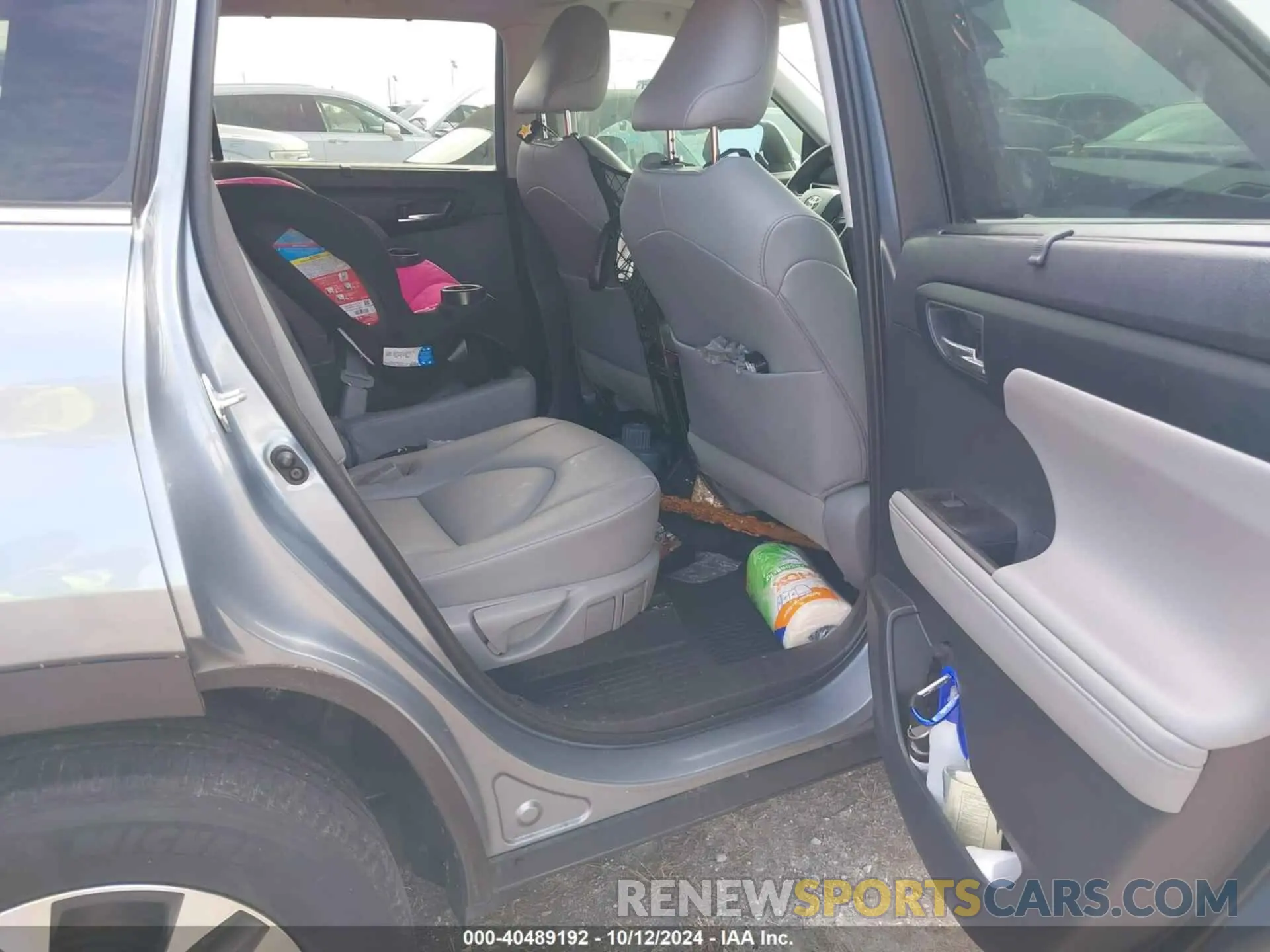 8 fotografías del automóvil dañado 5TDGZRAH4MS036323 TOYOTA HIGHLANDER 2021