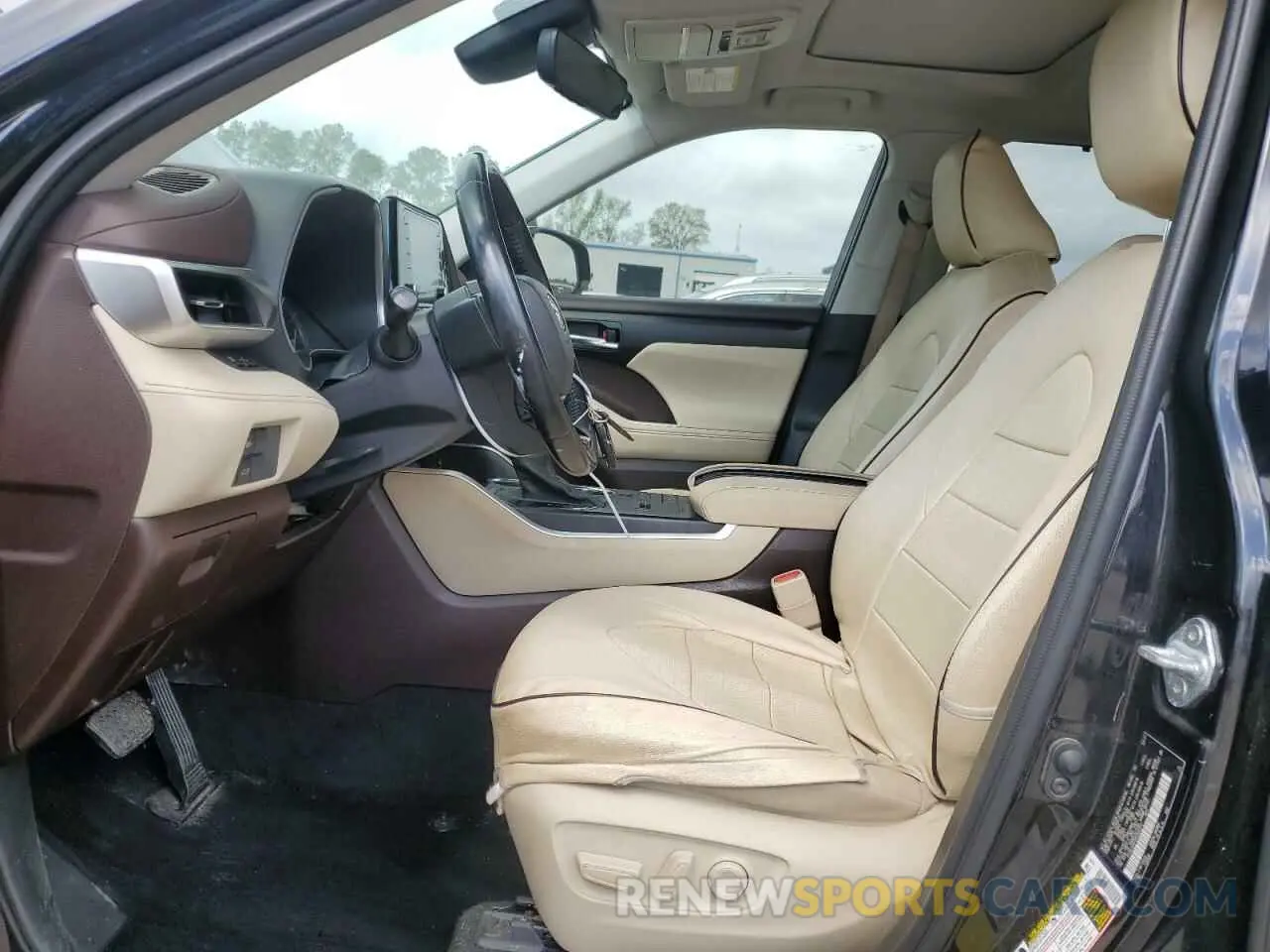 7 fotografías del automóvil dañado 5TDGZRAH5MS060372 TOYOTA HIGHLANDER 2021