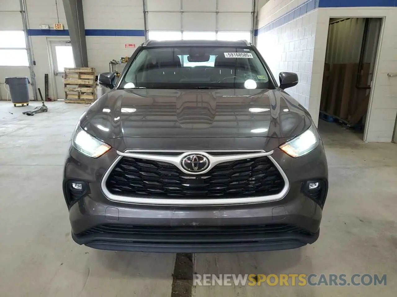 5 fotografías del automóvil dañado 5TDGZRAH5MS525720 TOYOTA HIGHLANDER 2021