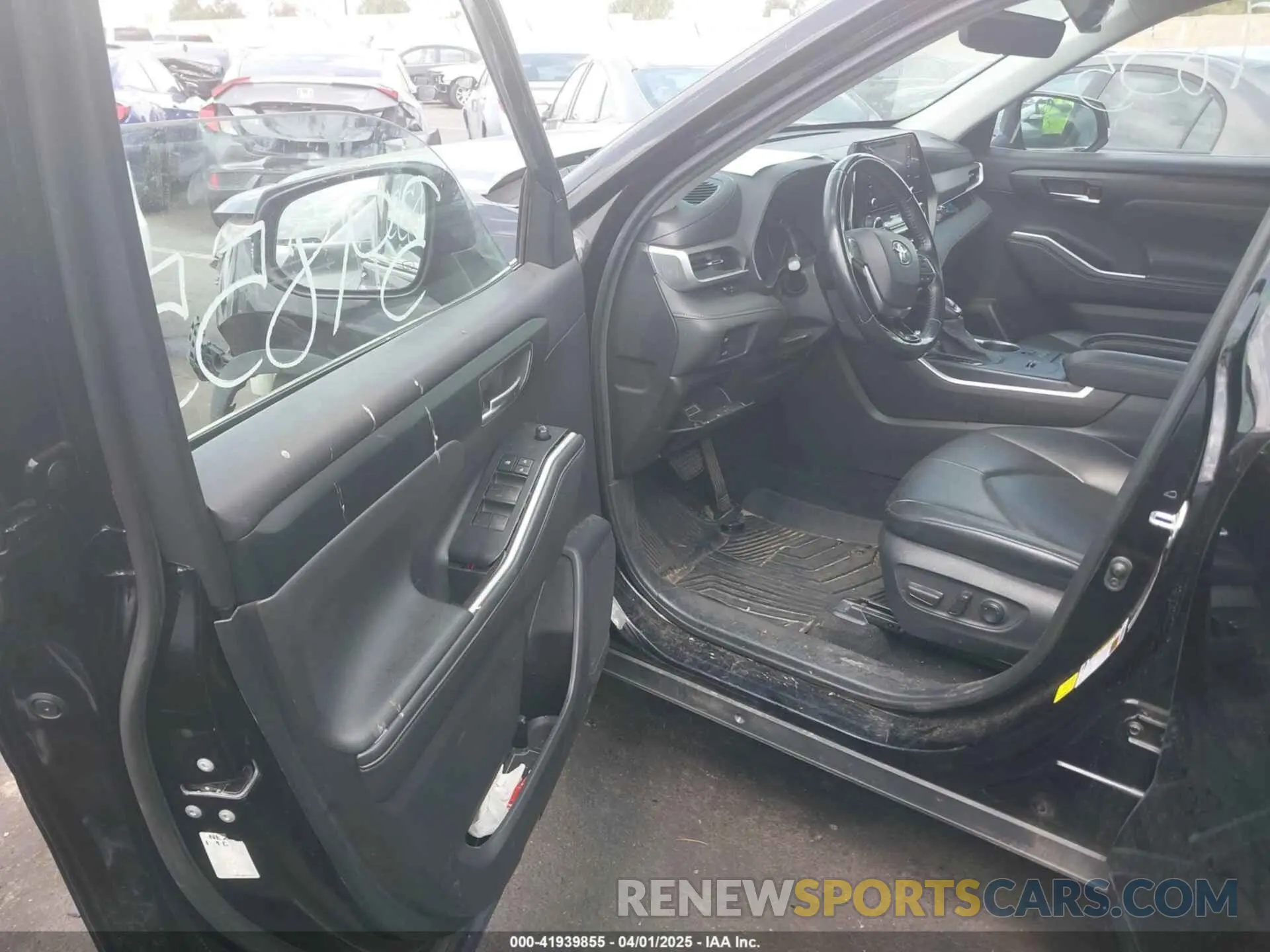 5 fotografías del automóvil dañado 5TDGZRAH6MS039935 TOYOTA HIGHLANDER 2021