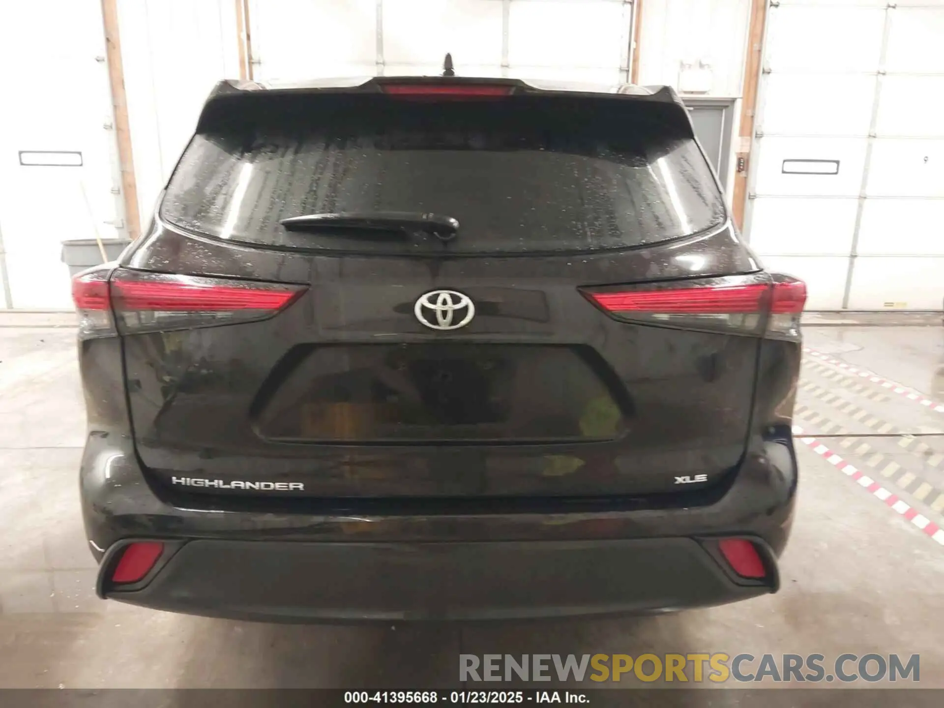 17 fotografías del automóvil dañado 5TDGZRAH7MS041399 TOYOTA HIGHLANDER 2021