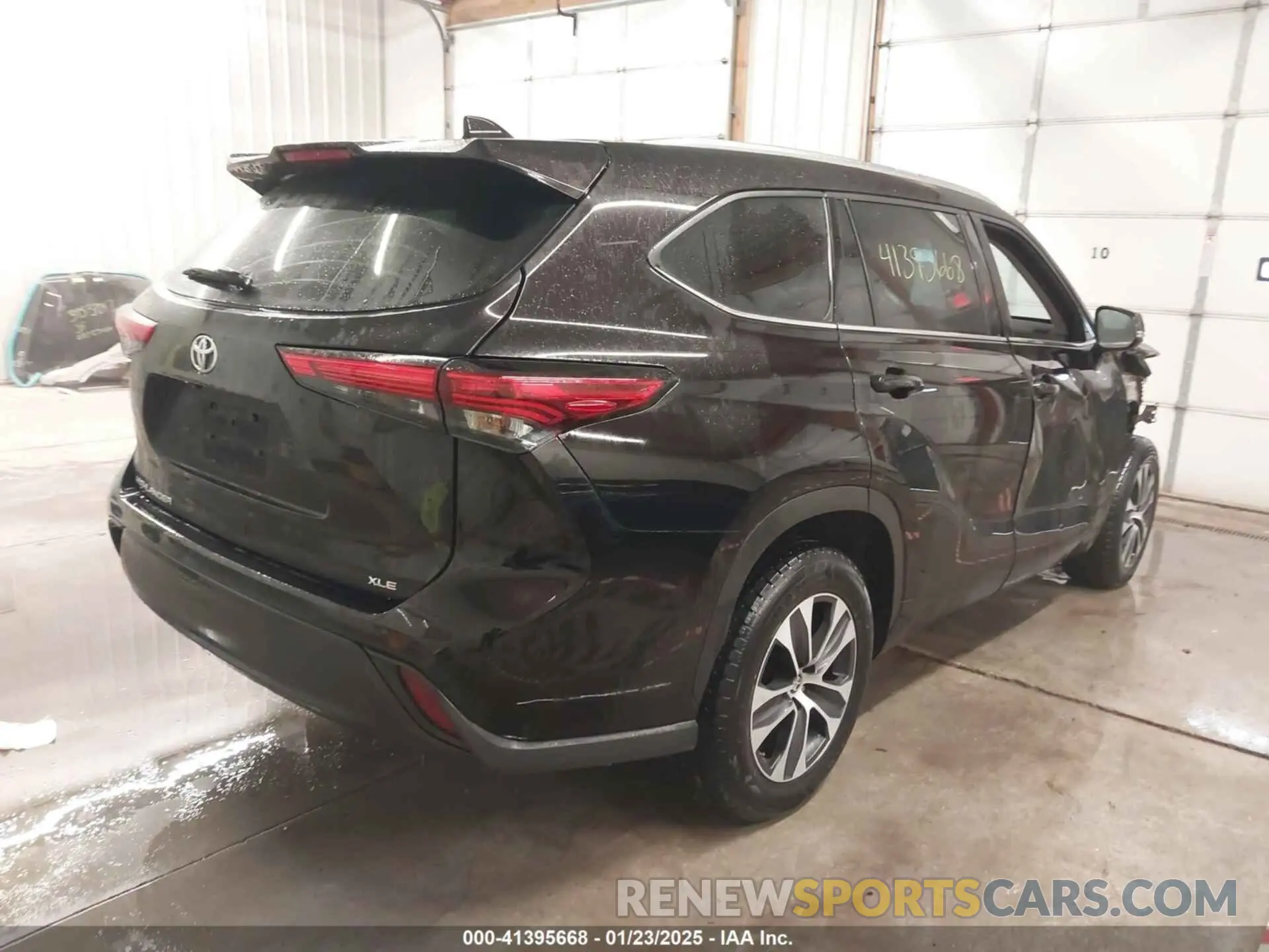 4 fotografías del automóvil dañado 5TDGZRAH7MS041399 TOYOTA HIGHLANDER 2021