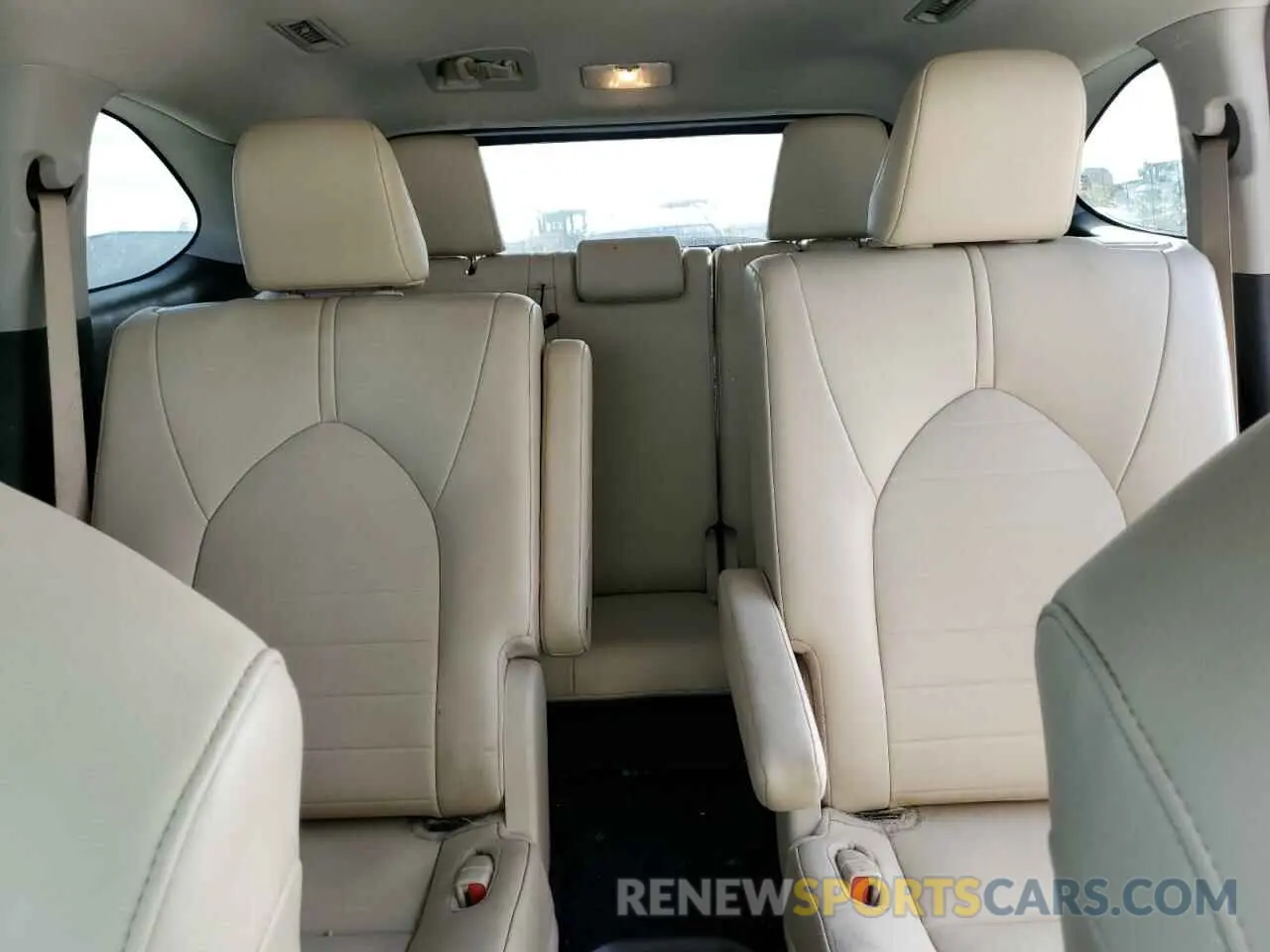 10 fotografías del automóvil dañado 5TDGZRAH7MS526870 TOYOTA HIGHLANDER 2021