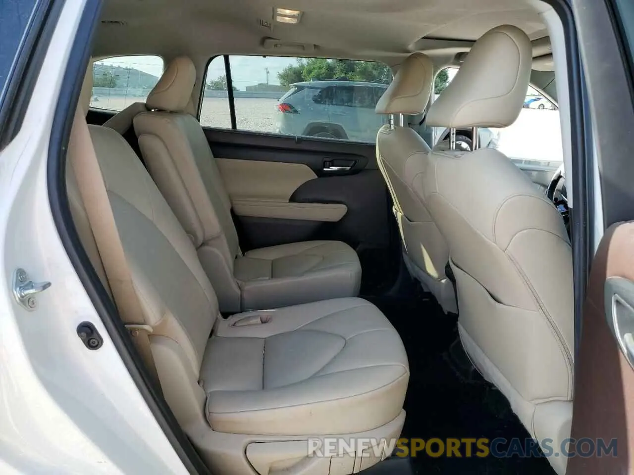 12 fotografías del automóvil dañado 5TDGZRAH7MS526870 TOYOTA HIGHLANDER 2021