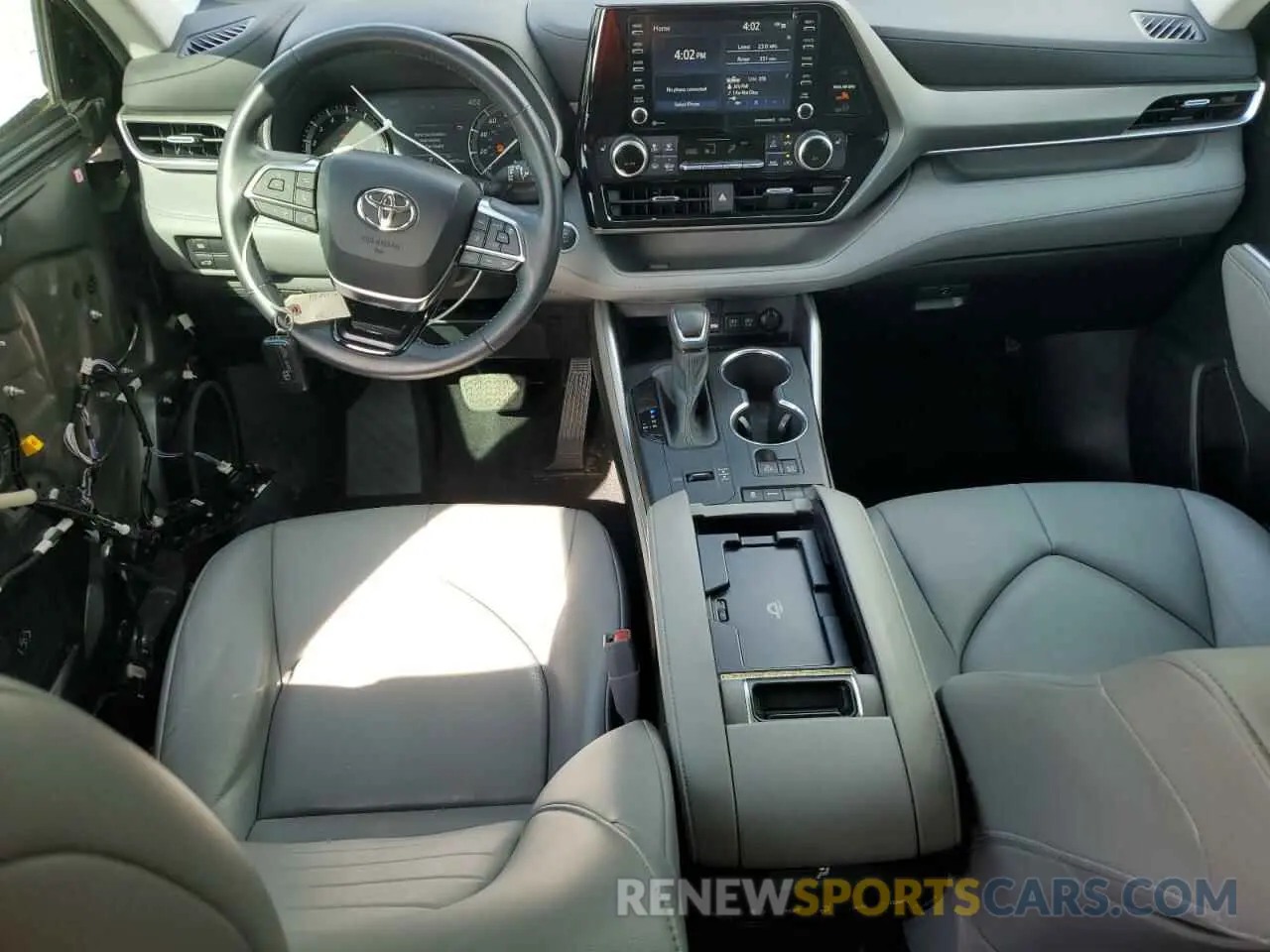 8 fotografías del automóvil dañado 5TDGZRAH9MS056034 TOYOTA HIGHLANDER 2021
