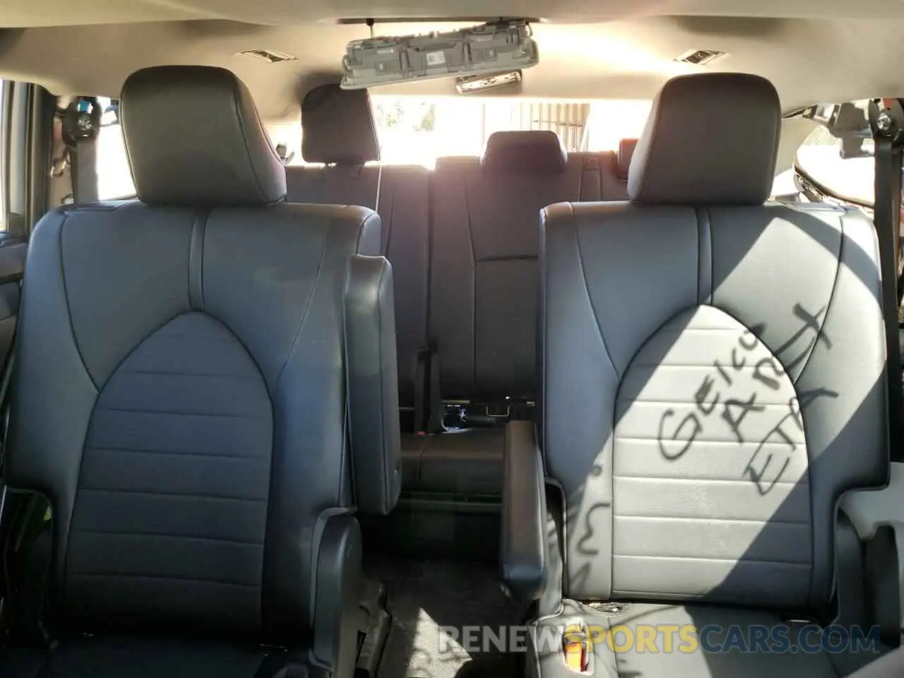 10 fotografías del automóvil dañado 5TDGZRAH9MS080656 TOYOTA HIGHLANDER 2021