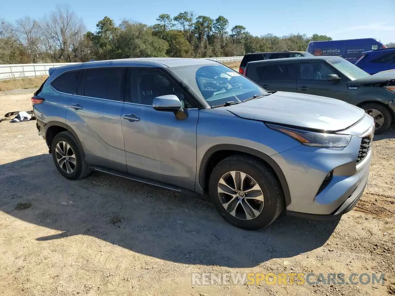 4 fotografías del automóvil dañado 5TDGZRAH9MS080656 TOYOTA HIGHLANDER 2021