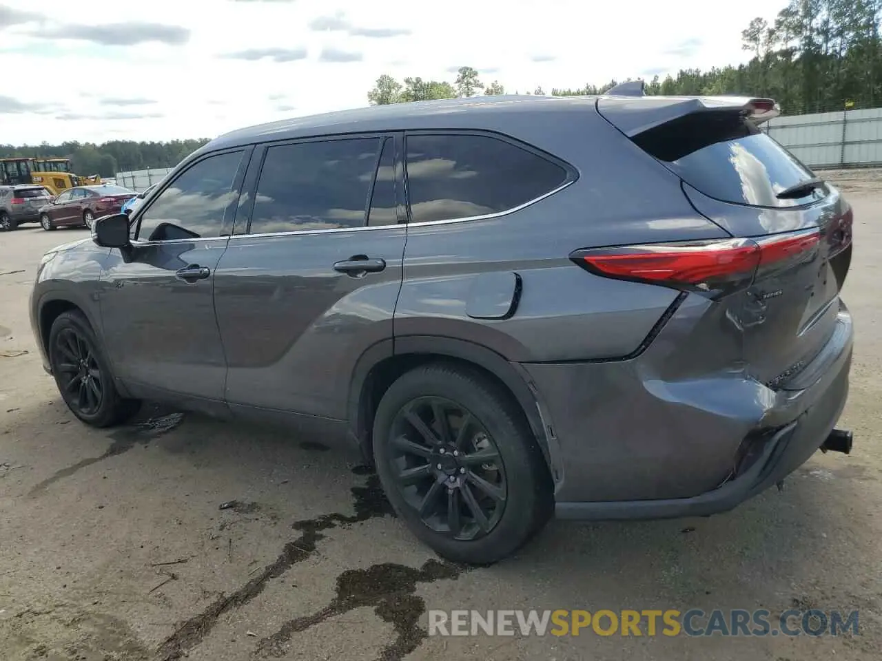 2 fotografías del automóvil dañado 5TDGZRAH9MS532413 TOYOTA HIGHLANDER 2021