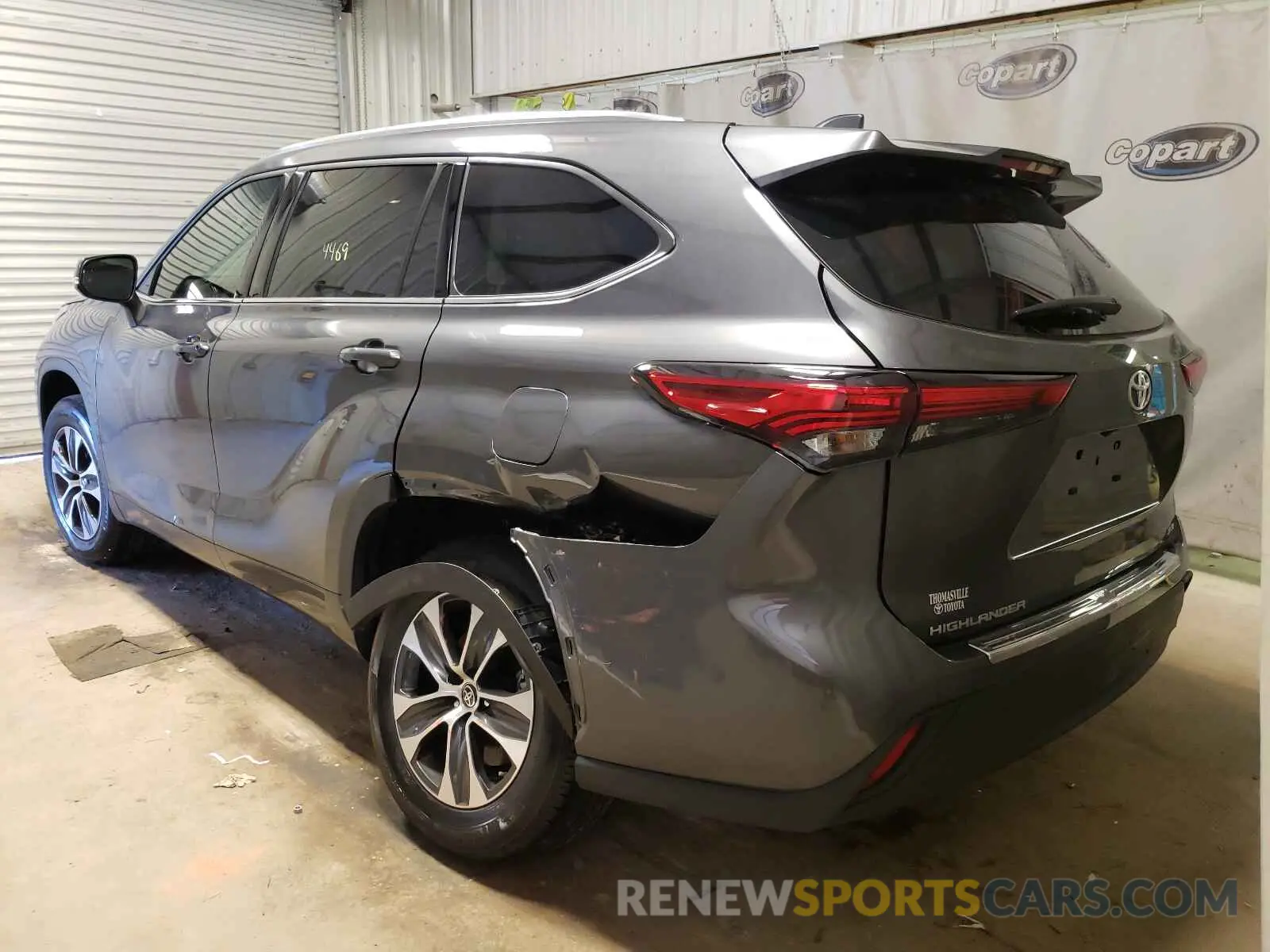 3 fotografías del automóvil dañado 5TDGZRAHXMS054809 TOYOTA HIGHLANDER 2021