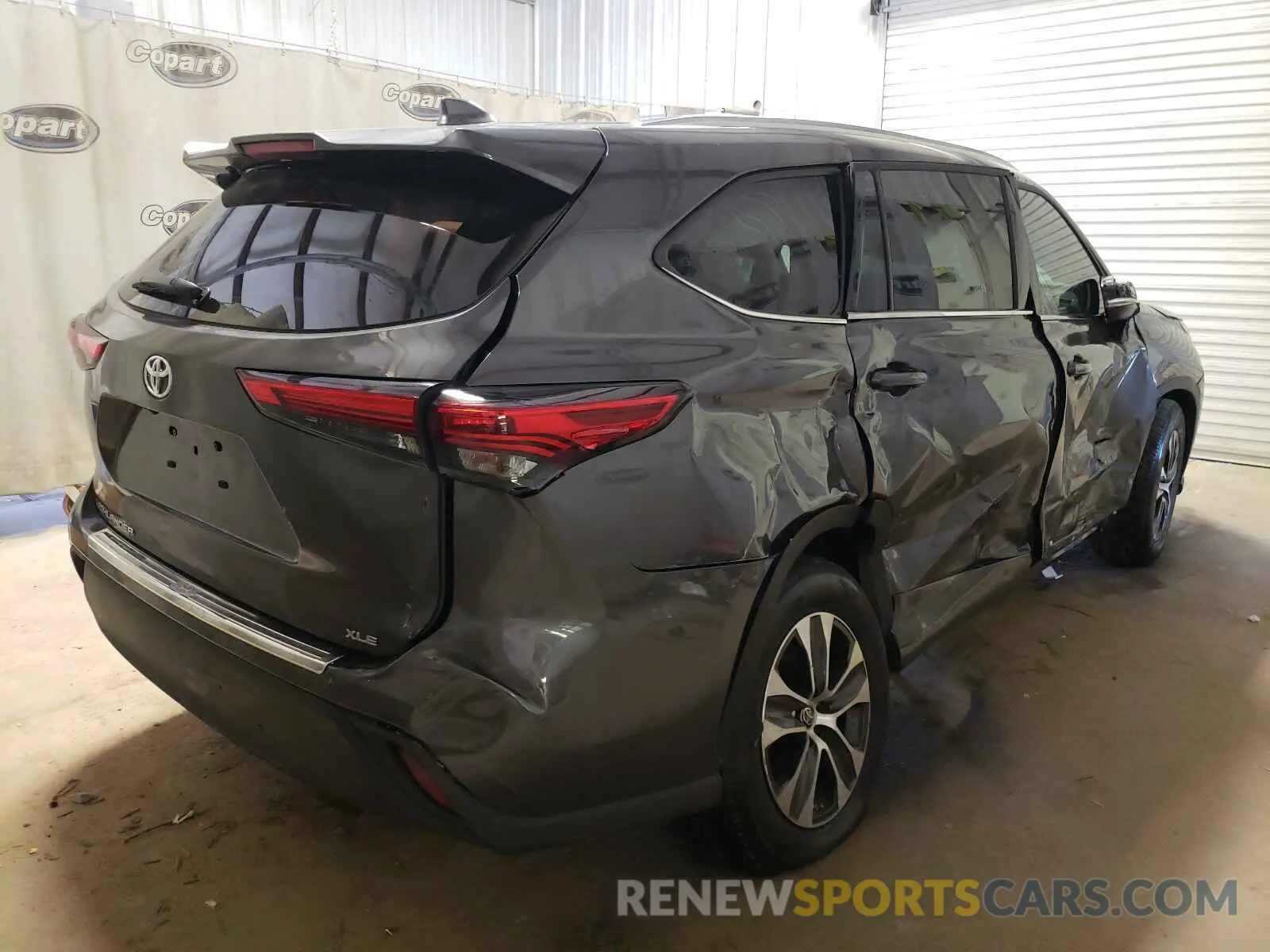 4 fotografías del automóvil dañado 5TDGZRAHXMS054809 TOYOTA HIGHLANDER 2021