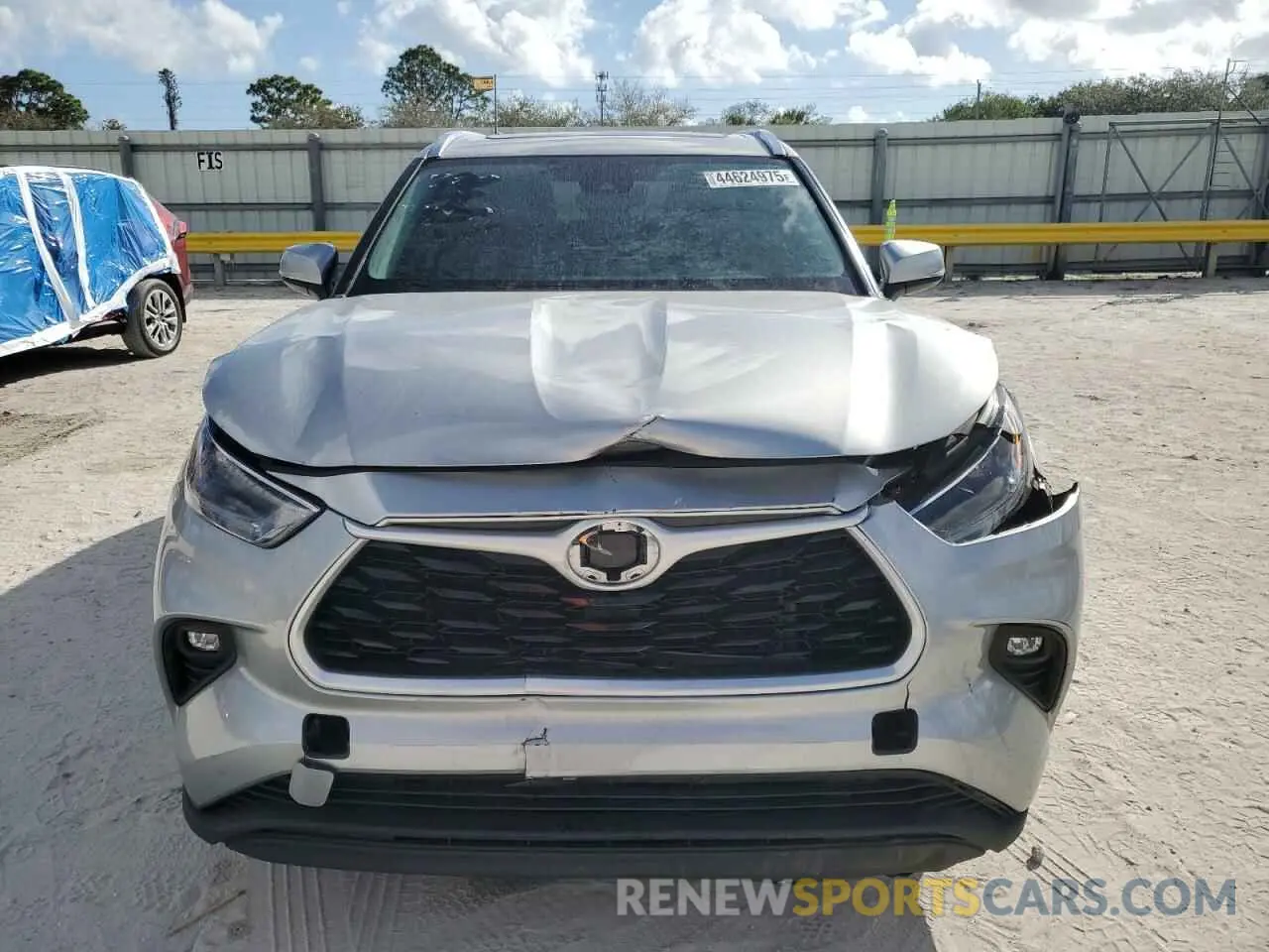 5 fotografías del automóvil dañado 5TDGZRAHXMS058228 TOYOTA HIGHLANDER 2021