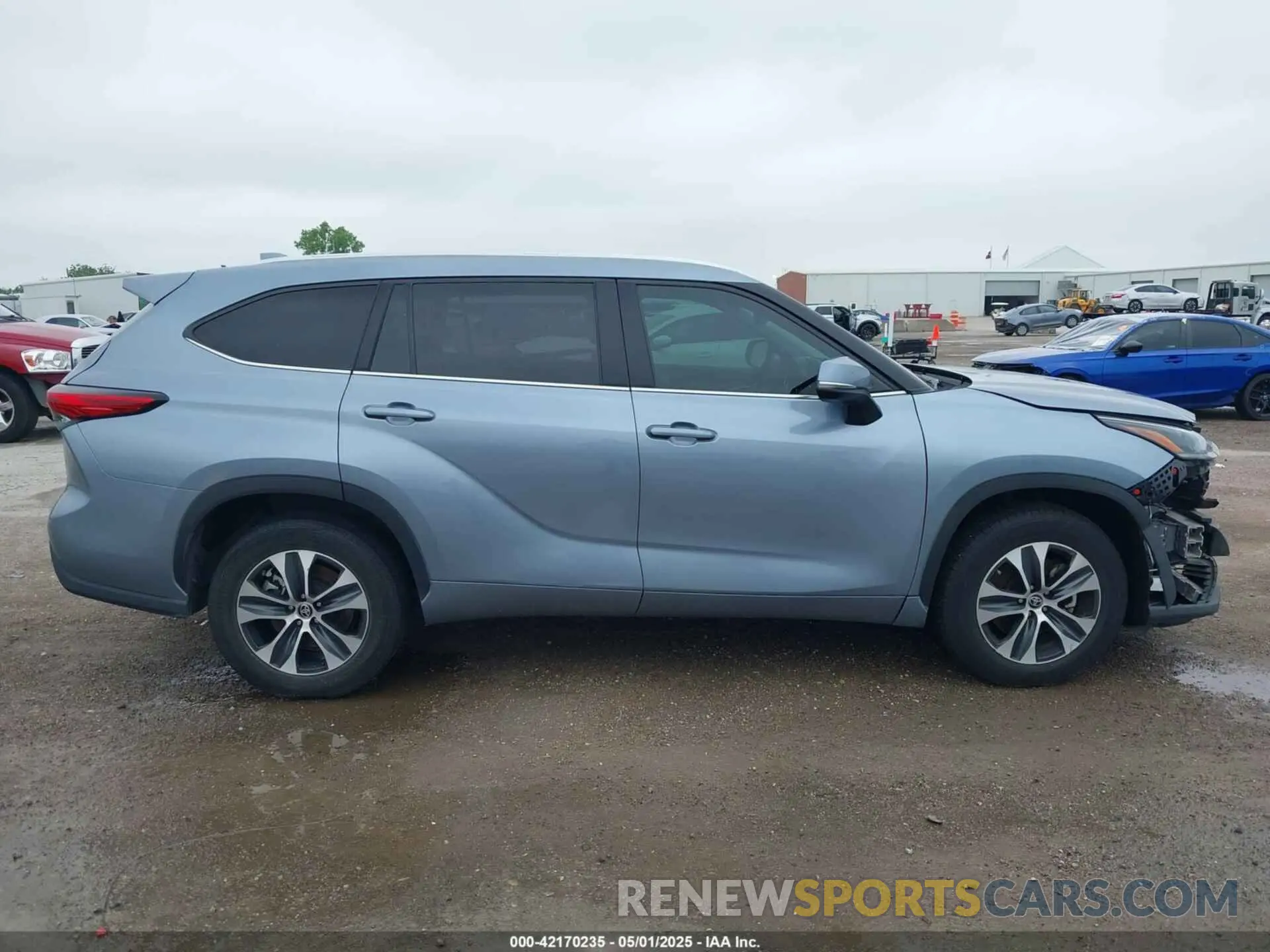 13 fotografías del automóvil dañado 5TDGZRAHXMS066412 TOYOTA HIGHLANDER 2021